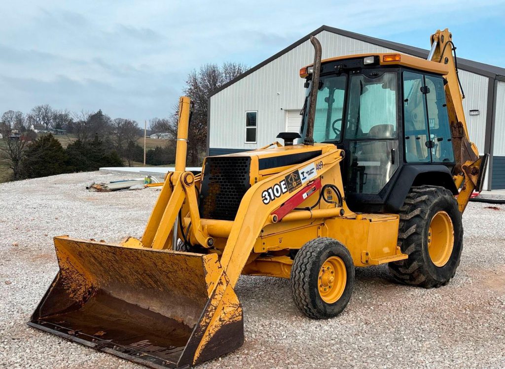 1999 John Deere 310E